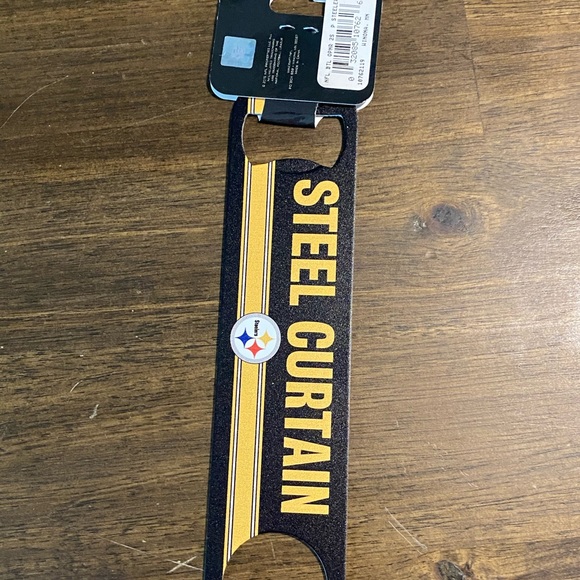 Steelers Bottle Opener - Picture 5 of 7